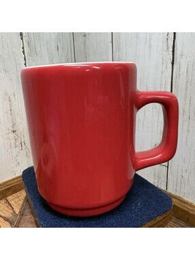 Vintage DCC Red/White Inside Ceramic Mug Coffee Cup D Handle Made in USA Heavy